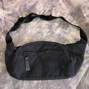 lululemon fanny pack/belt bag